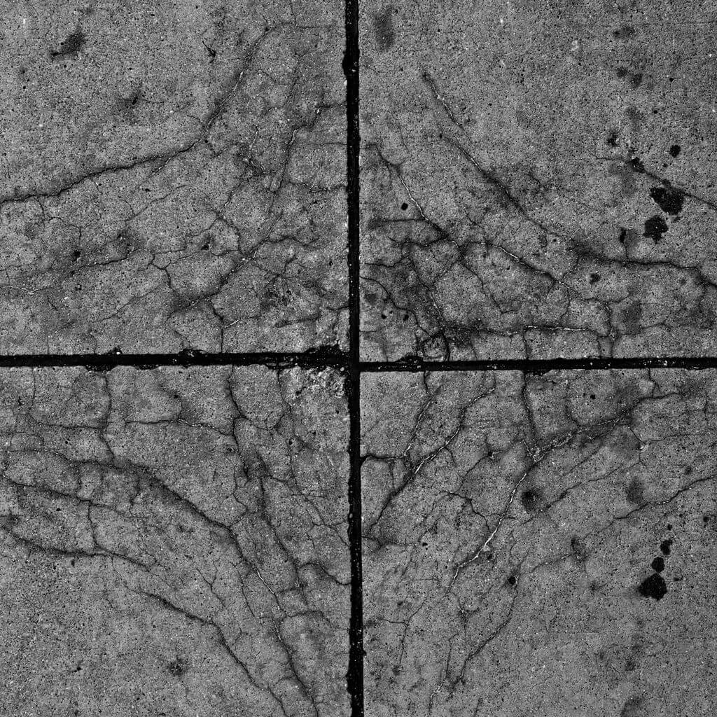 ترک های D شکل